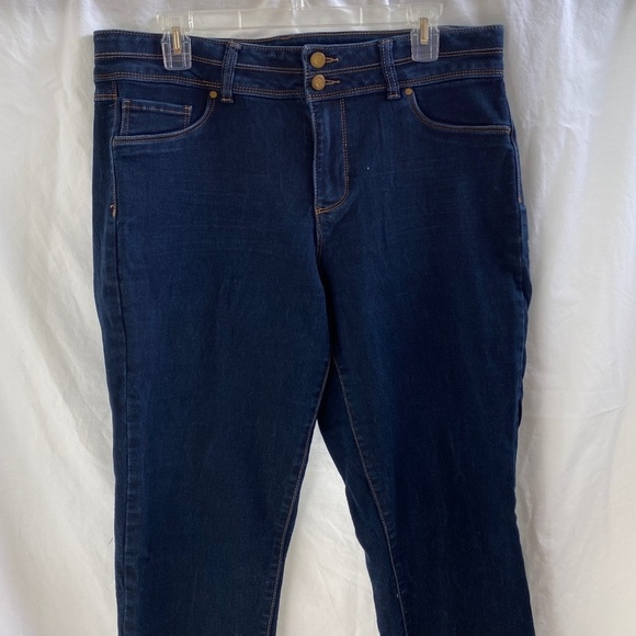 Blue Jeans Size: 14 - Picture 4 of 10